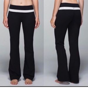 Lululemon Groove Black Yoga Pants with White